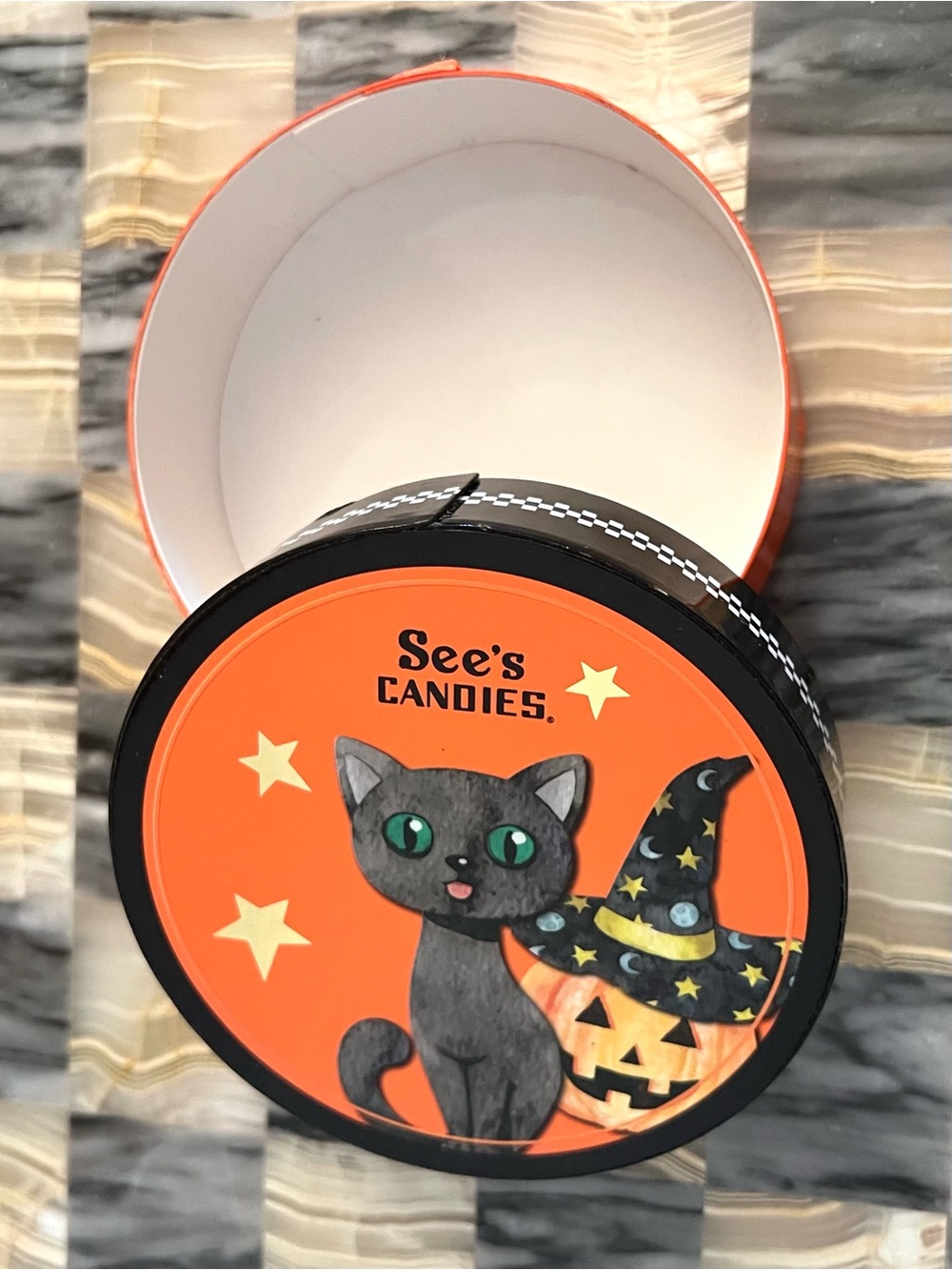 See’s Candies Halloween Chocolate Box Black Cat and Jack-o-Lantern - Picture 3 of 4